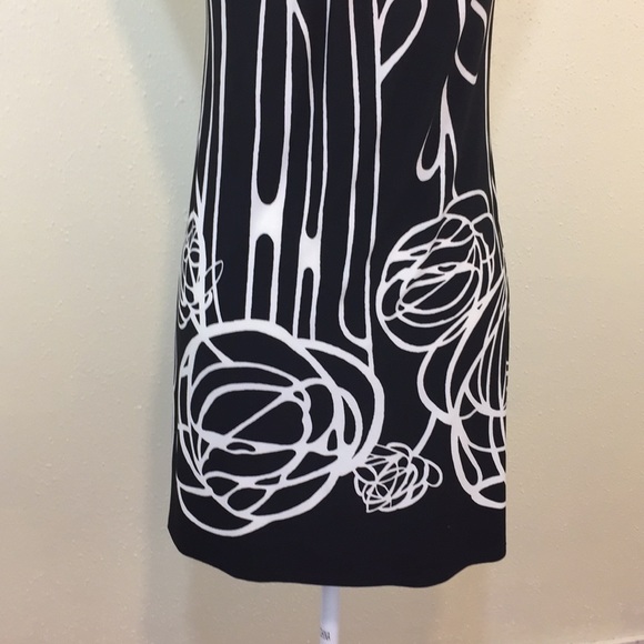BCBG Black and White Capri Mini Dress - Picture 3 of 8